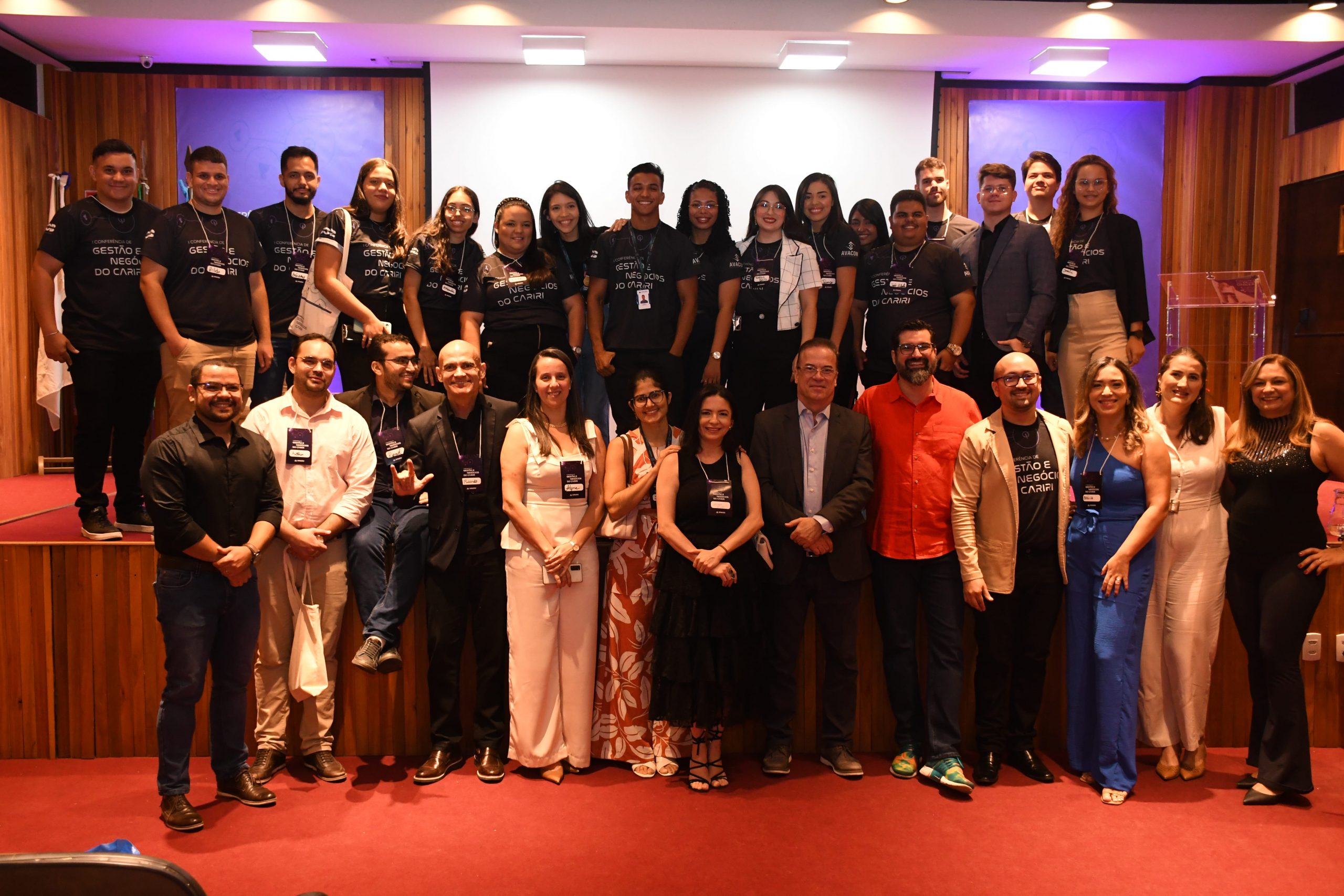 Unileão reúne especialistas e casos de sucesso na 1ª Conferência de Gestão e Negócios do Cariri