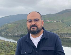 Professor Raul Max